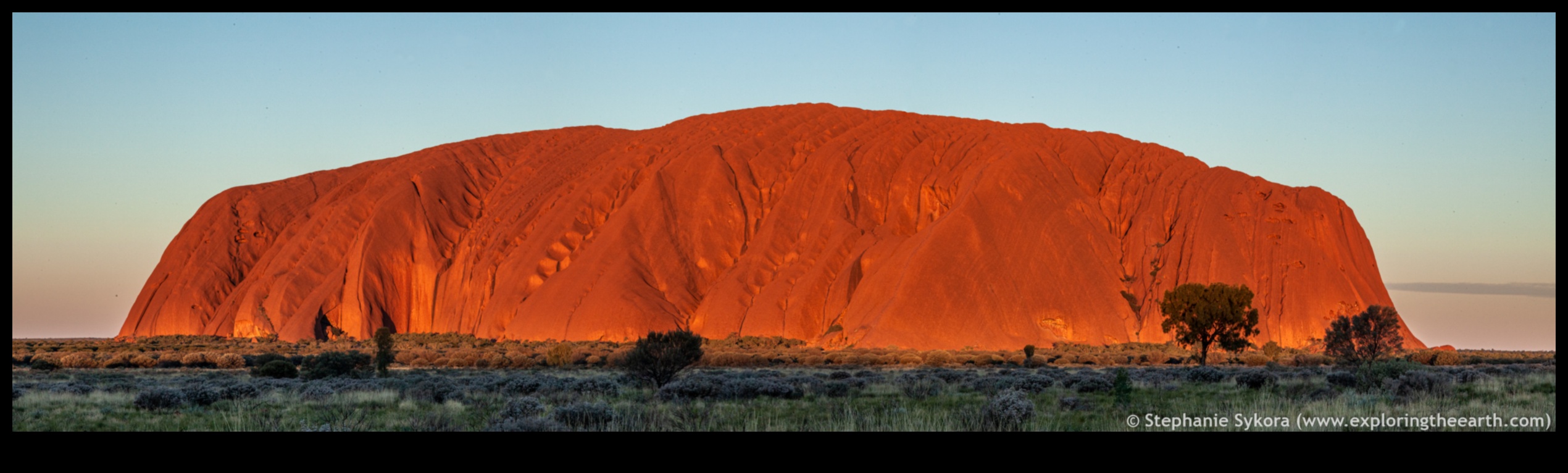 ما أهمية التكوينات الجيولوجية في تشكيل المناظر الطبيعية؟
