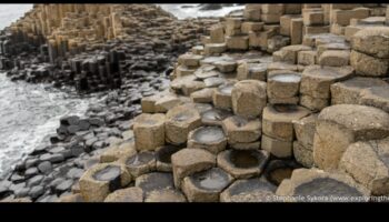 ما أهمية التكوينات الجيولوجية في تشكيل المناظر الطبيعية؟