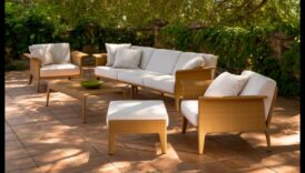 الصفاء المنحوت: عجائب أثاث الحدائق العصرية