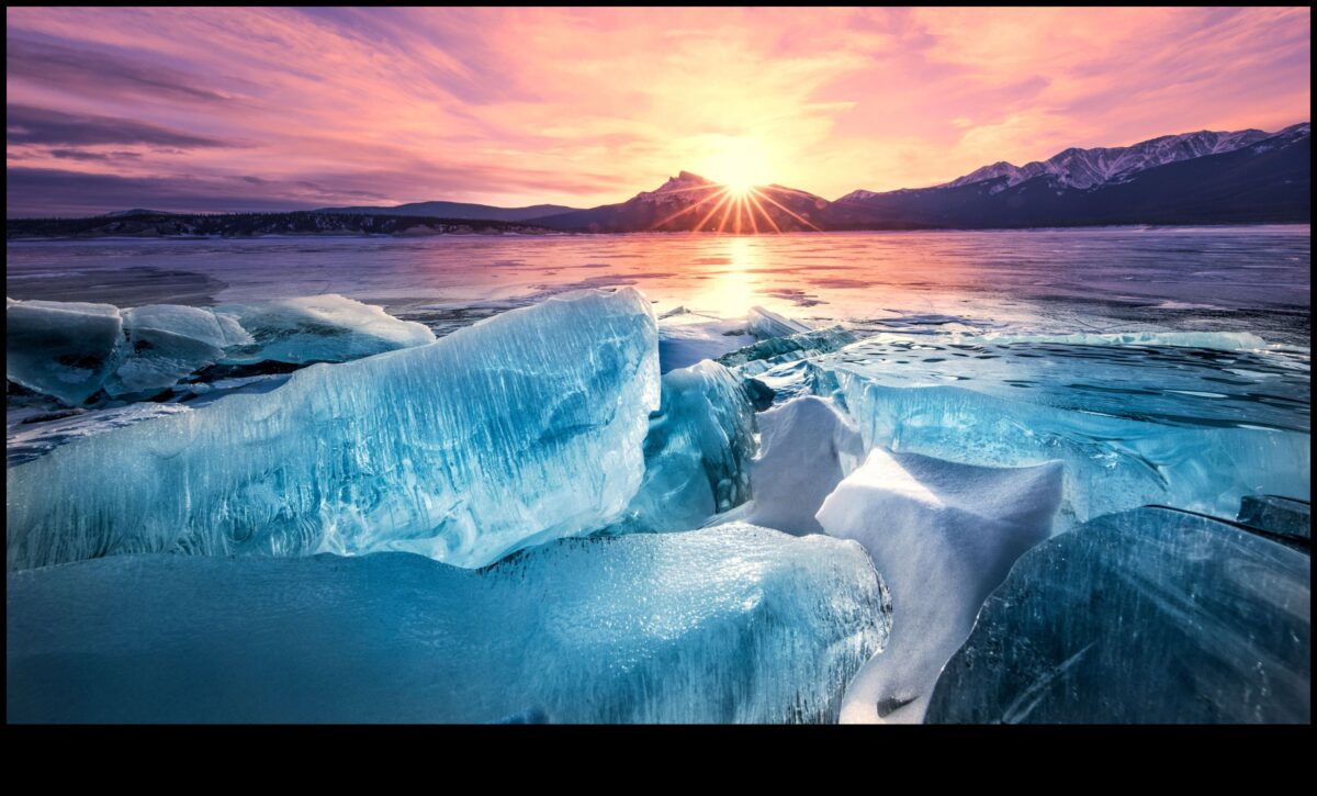 تعويذة الشتاء: المناظر الطبيعية الساحرة المغطاة بالثلوج