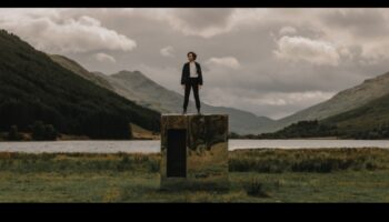 العجائب الافتراضية الثانية: التنقل في حقائق جديدة في مناظر الواقع الافتراضي مرة أخرى