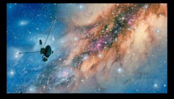 مسافرو الكون: رسم مناطق جديدة بالمركبات الفضائية
